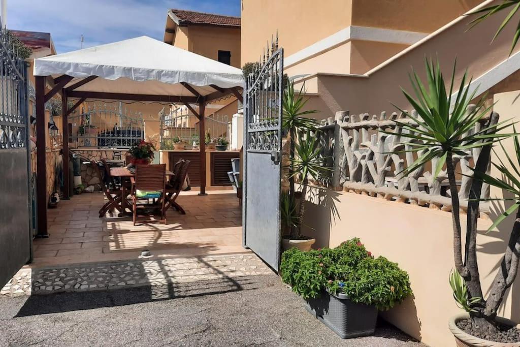 Un Passo Dal Mare E Dalla Citta. Cagliari Kültér fotó